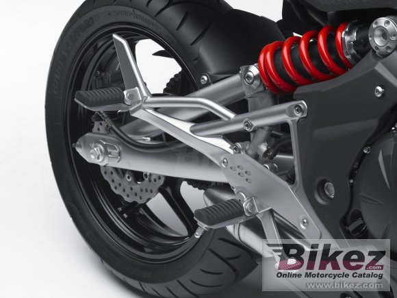 2011 Kawasaki Ninja 650R photo